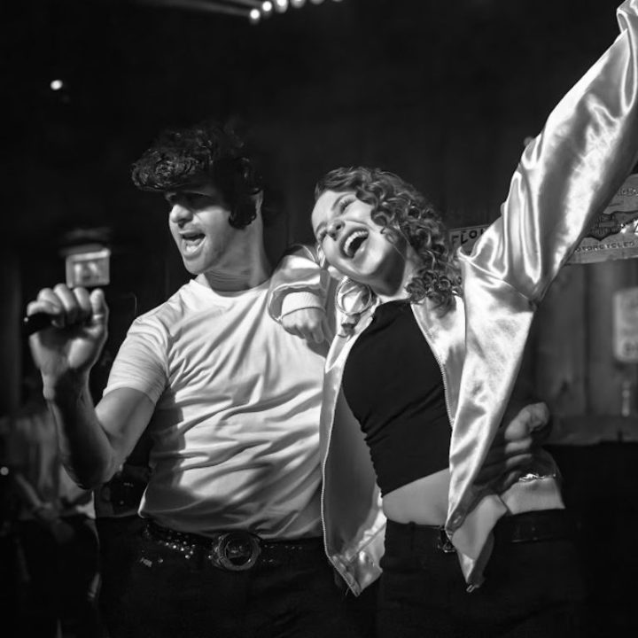 Stars on stage deurdarsers opmeer spanbroek hoogwoud